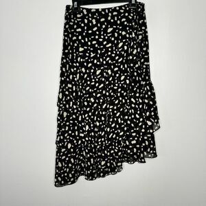 Zjoosh symmetrical skirt size large